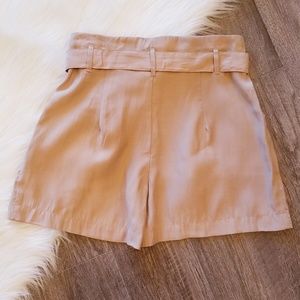 Zara Shorts - Zara | Khaki Paperbag Shorts Zara Shorts - Zara | Khaki Paperbag Shorts